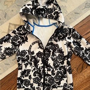 Lululemon size 6 Scuba Zip up Jacket